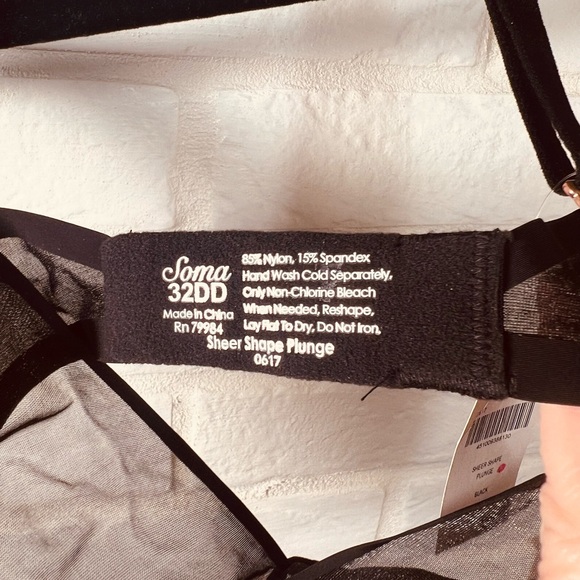 NWT Soma Sheer Shape Unlined Underwire Plunge Bra 32 DD Black #0392 - Picture 7 of 11